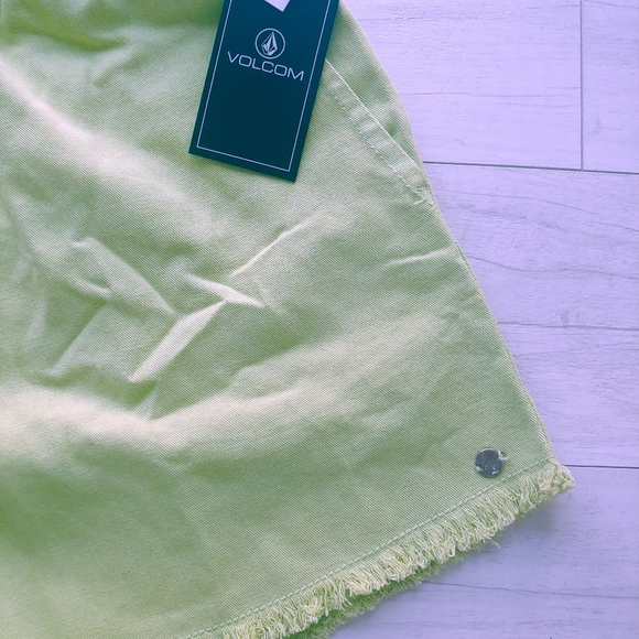 VOLCOM NEW Strutin Stone Shorts Island Green - Picture 8 of 12